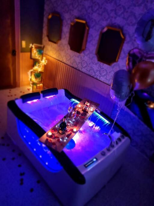 Royal Room Jacuzzi Haut De Gamme Centre Ville Mulhouse Dış mekan fotoğraf