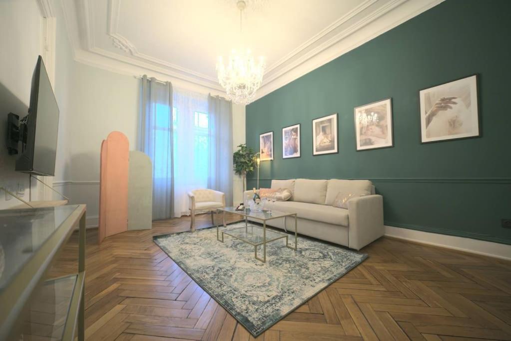 Royal Room Jacuzzi Haut De Gamme Centre Ville Mulhouse Dış mekan fotoğraf