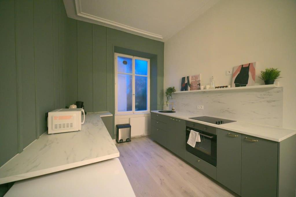 Royal Room Jacuzzi Haut De Gamme Centre Ville Mulhouse Dış mekan fotoğraf